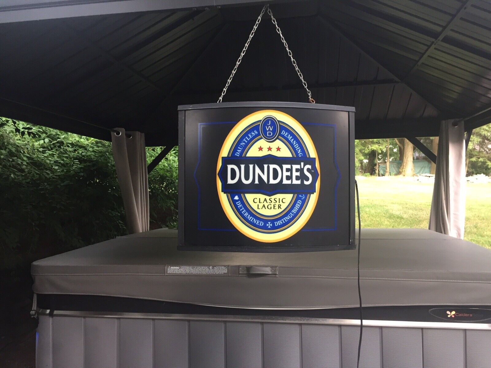 JW Dundee's Double Sided Hanging Beer Sign Excellent Condition Complete Working