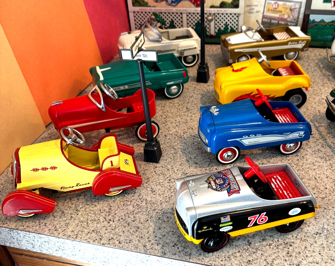 Hallmark Kitty Car Classic Collection. 70 pieces, Including Vehicles, & More.