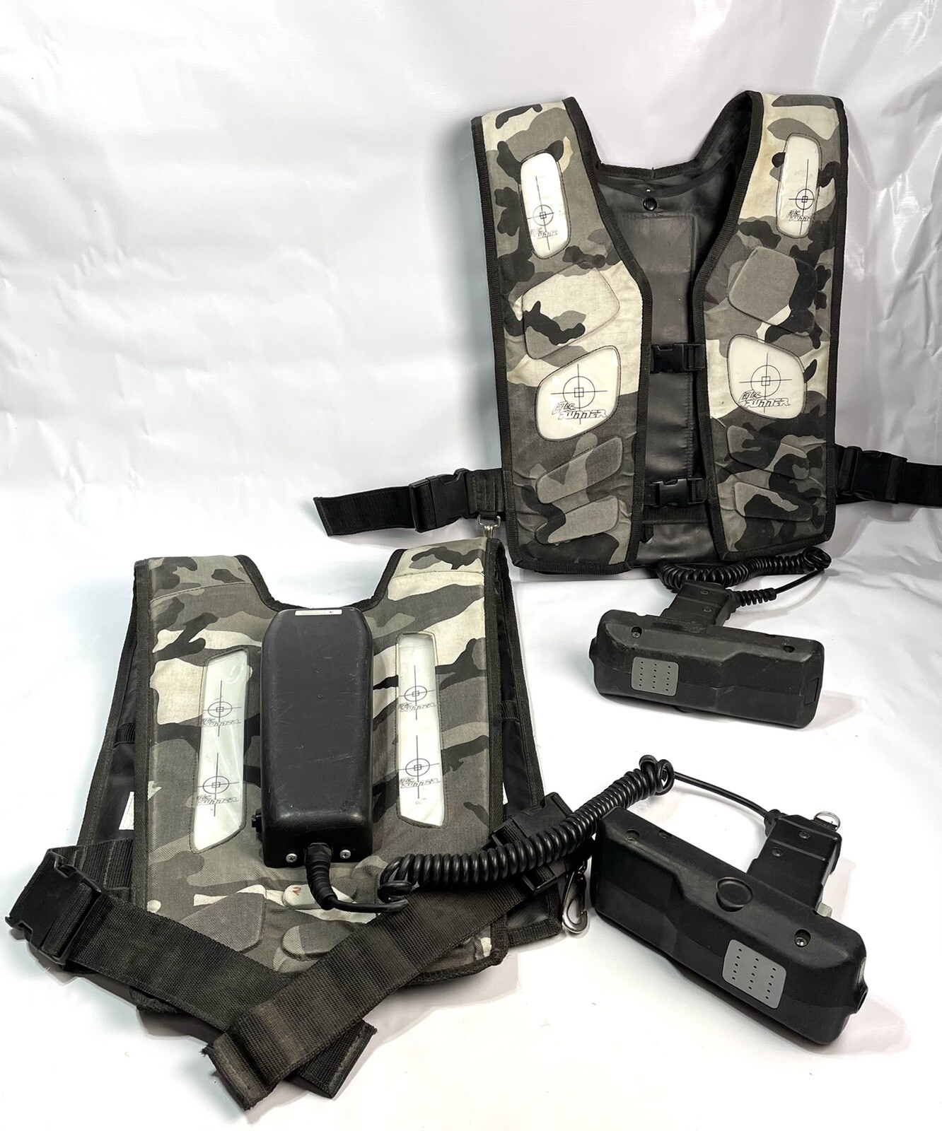 Lazer Runner Laser Tag Equiptment One Complete Vest Lot Of (2) ((((((Untested))) Lazer Runner Laser Tag Equiptment One Complete Vest Lot Of (2) ((((((Untested)))