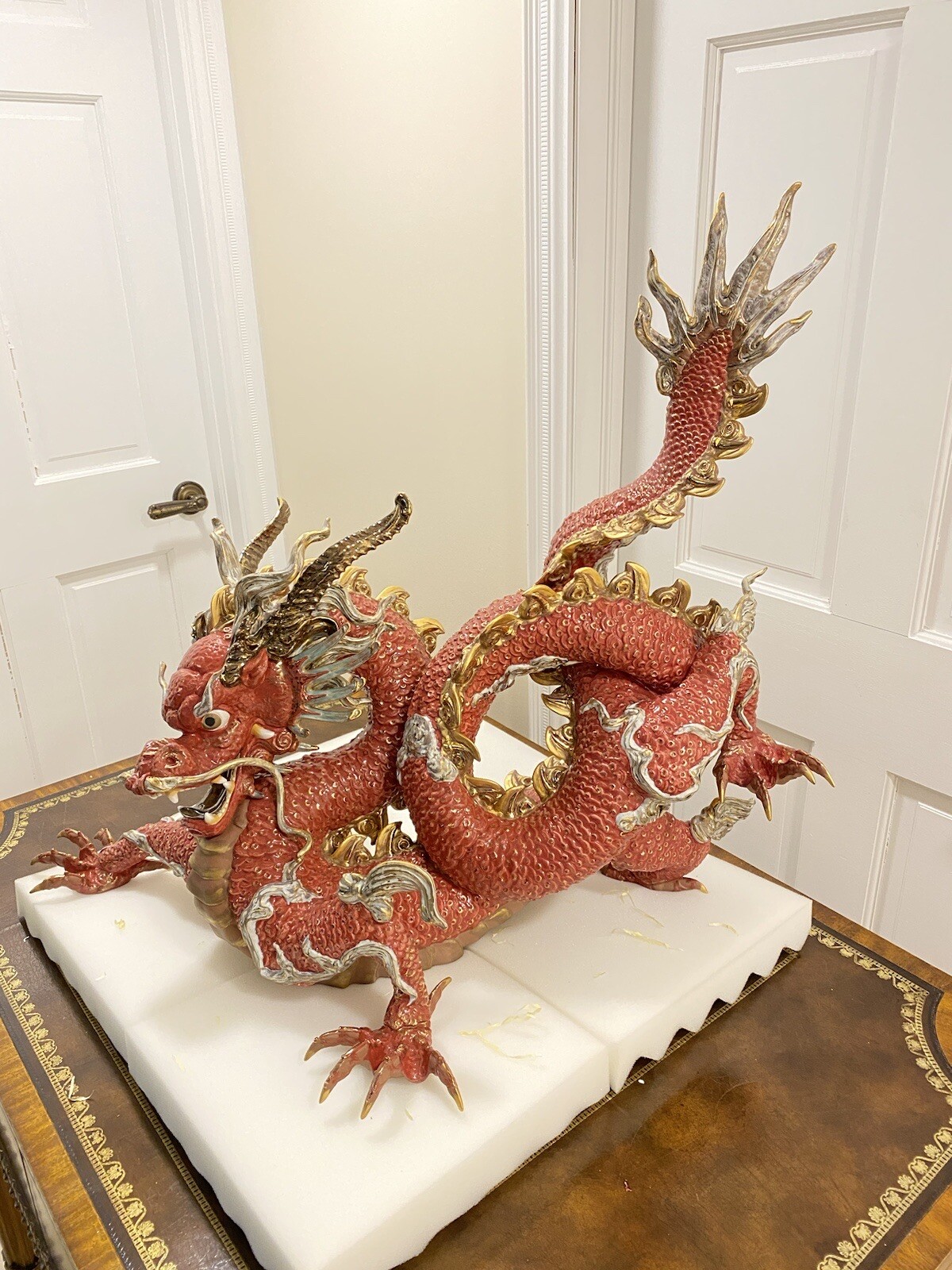 Lladro Great Red Dragon 2010 Limited Edition one-of-a-kind on the market Lladro Great Red Dragon 2010 Limited Edition one-of-a-kind on the market