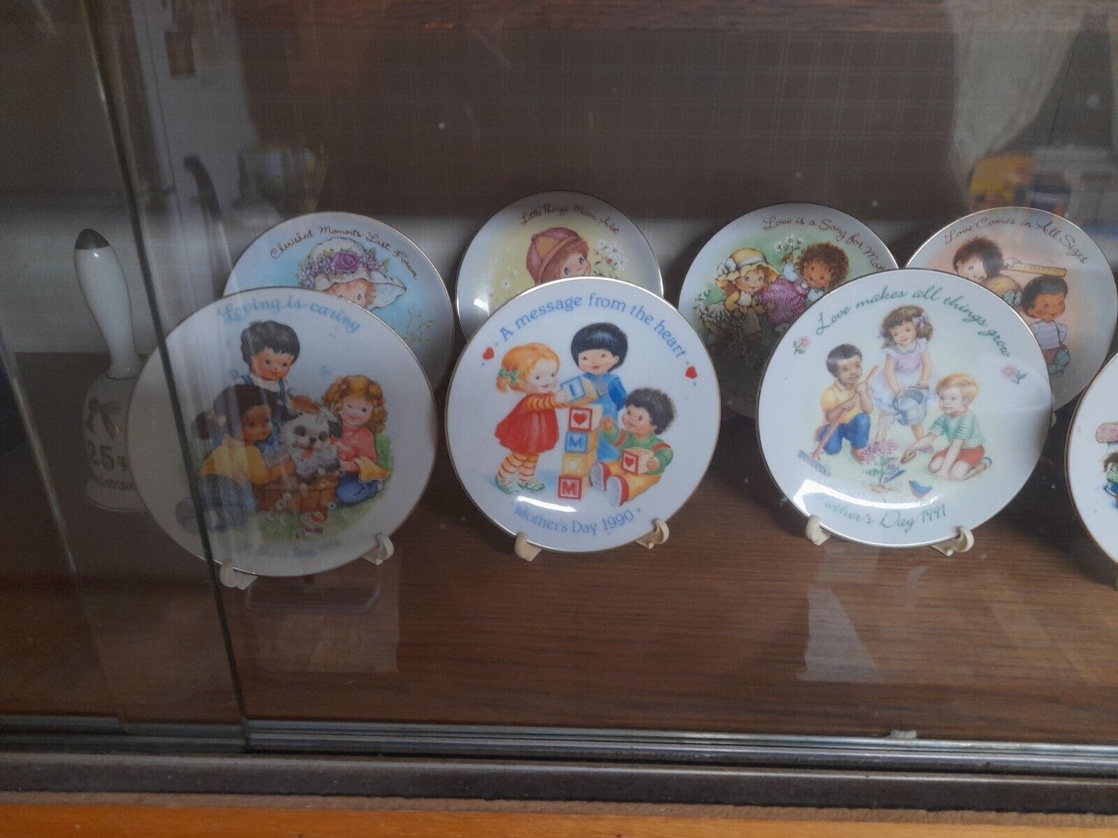 vintage avon mothers day plates