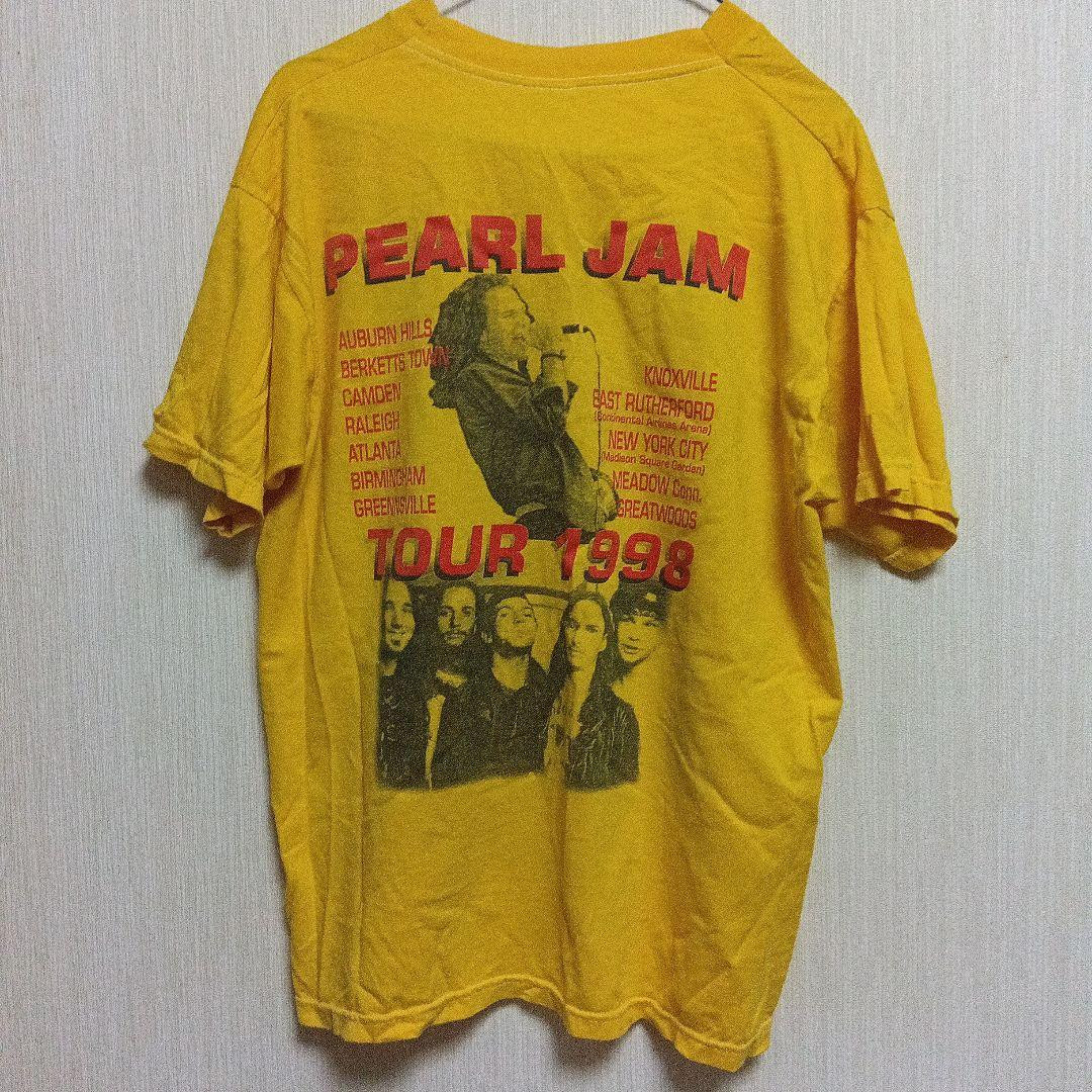 Pearl Jam 1998 Tour T-Shirt Size L, Yellow, Collectible Item Pearl Jam 1998 Tour T-Shirt Size L, Yellow, Collectible Item