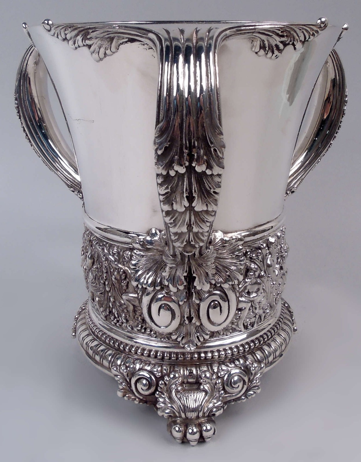 Tiffany Olympian Wine Cooler 6904 Antique Ice Bucket American Sterling Silver Tiffany Olympian Wine Cooler 6904 Antique Ice Bucket American Sterling Silver