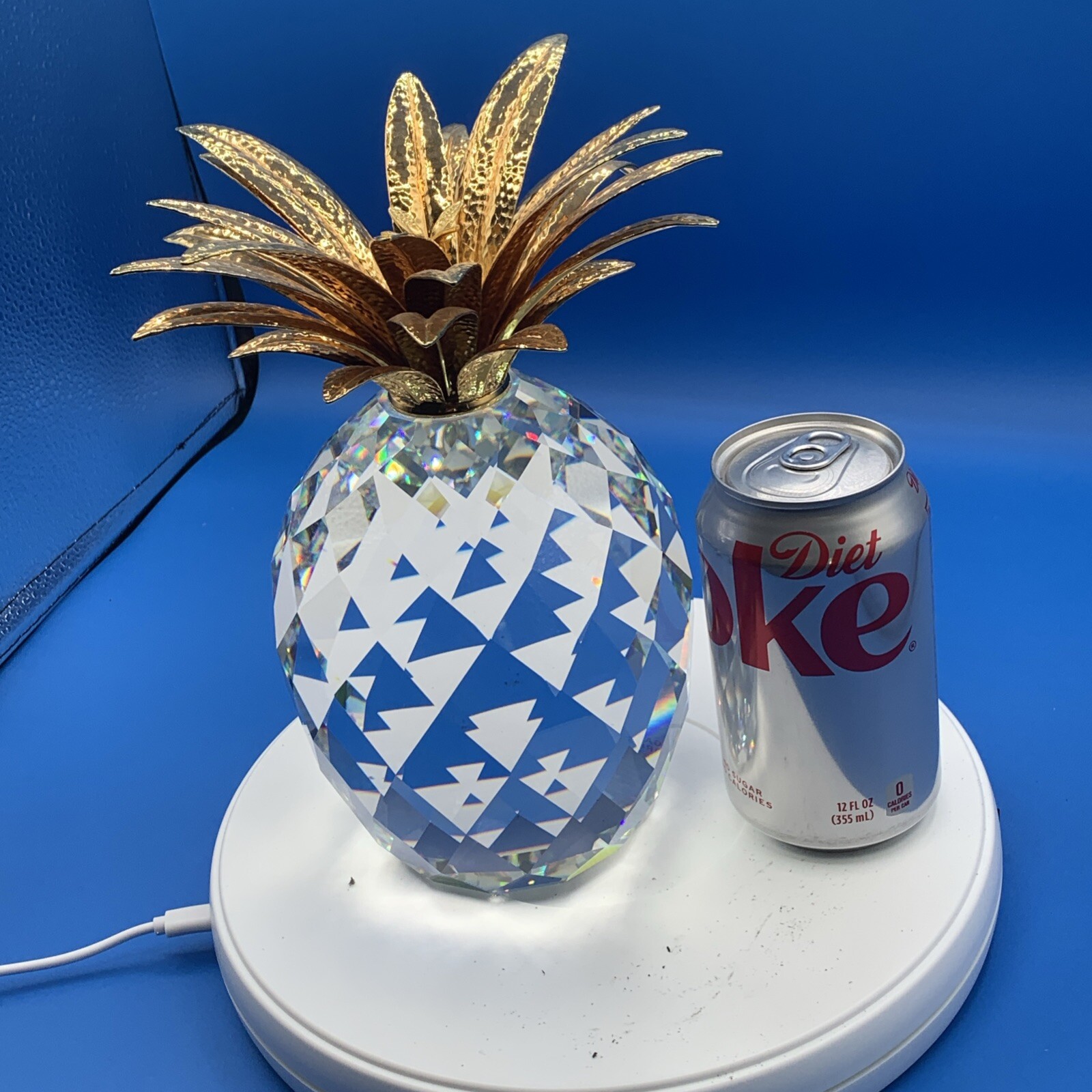 Swarovski GIANT Crystal Pineapple with Gold Leaves 9.25 Swarovski GIANT Crystal Pineapple with Gold Leaves 9.25