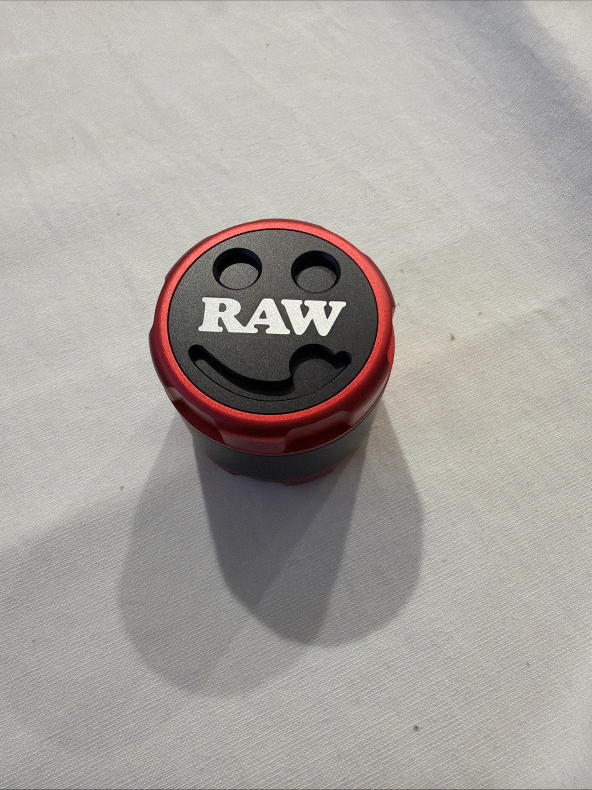 RAW Buddy Mill V2 Grinder 60mm 3 Grinding Plates Fine Medium Coarse Authentic RAW Buddy Mill V2 Grinder 60mm 3 Grinding Plates Fine Medium Coarse Authentic