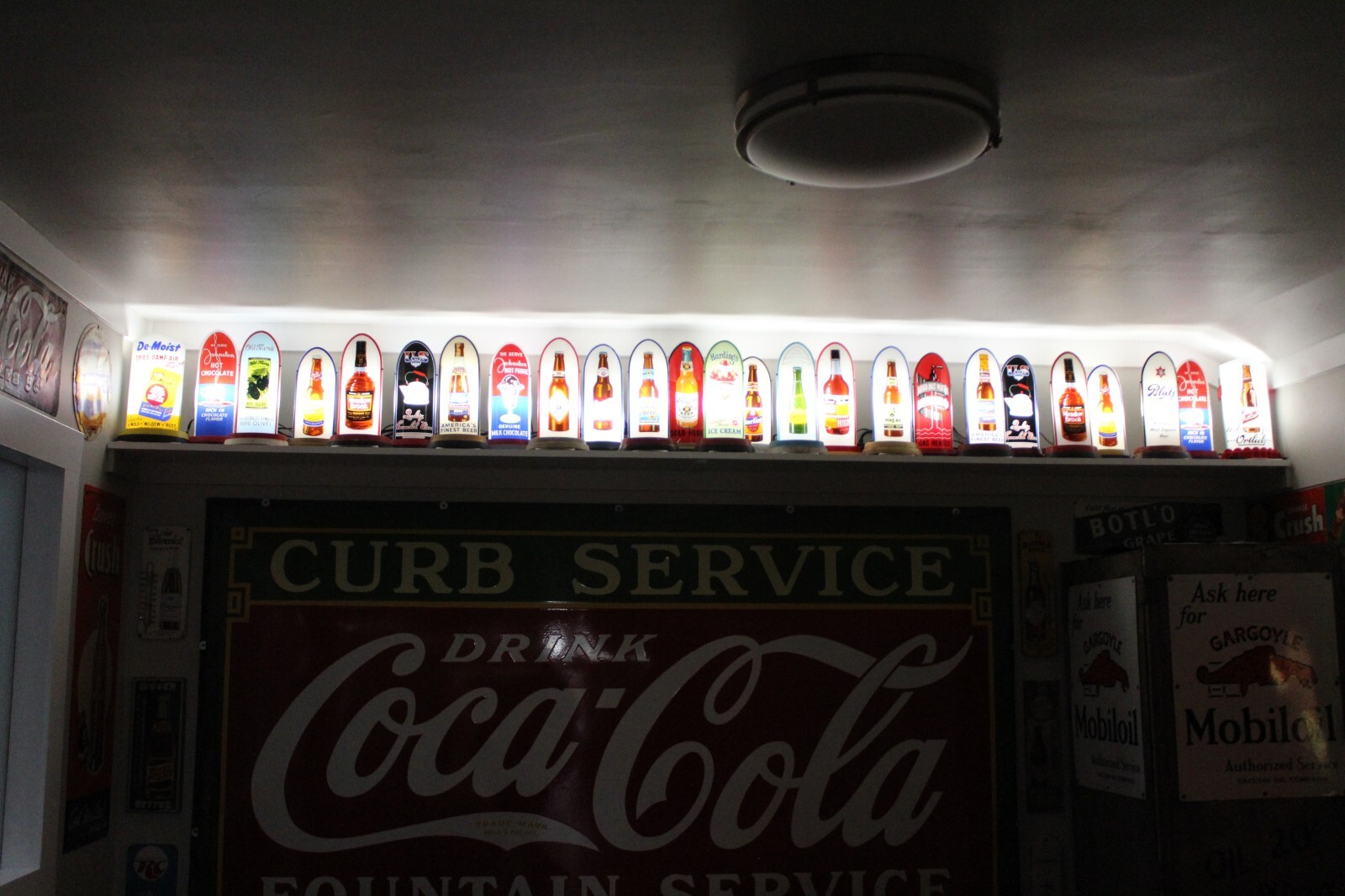 SCARCE 1930s 40s BULLET LIGHTED REVERSE PAINTED CURVED GLASS SIGNS BEER SODA GAS SCARCE 1930s 40s BULLET LIGHTED REVERSE PAINTED CURVED GLASS SIGNS BEER SODA GAS