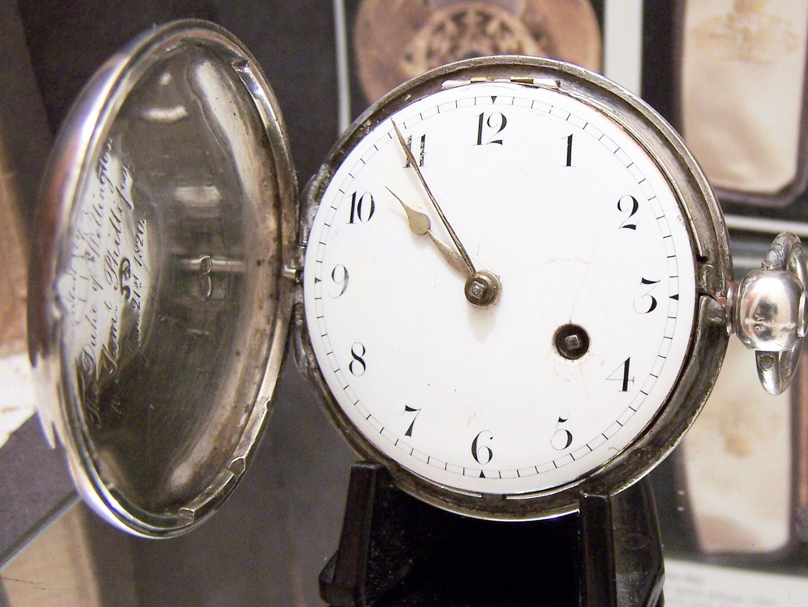 ANTIQUE 1819 DUKE OF WELLINGTON GIFT HISTORICAL SOLID SILVER VERGE POCKET WATCH ANTIQUE 1819 DUKE OF WELLINGTON GIFT HISTORICAL SOLID SILVER VERGE POCKET WATCH