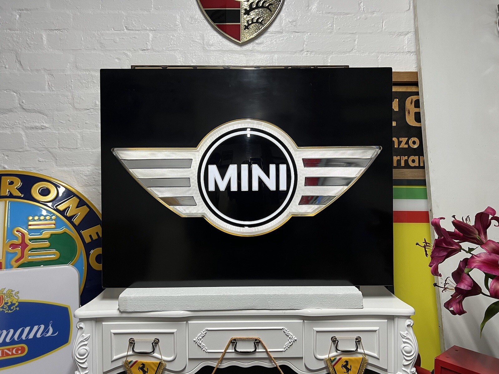 RARE 2000’s MINI ILLUMINATED DEALERSHIP SHOWROOM GARAGE SIGN - JCW MINI COOPER S RARE 2000’s MINI ILLUMINATED DEALERSHIP SHOWROOM GARAGE SIGN - JCW MINI COOPER S