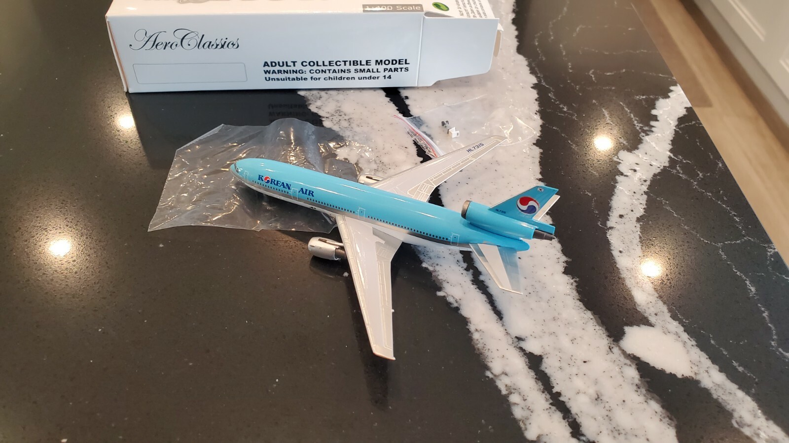 Aeroclassics Korean Air DC-10-30 1:400 ACHL7315 1990s Colors HL7315 Aeroclassics Korean Air DC-10-30 1:400 ACHL7315 1990s Colors HL7315