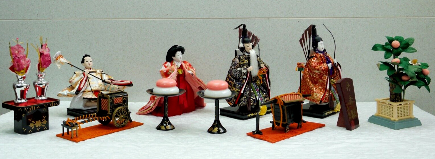 Collectible japanese vintage Hina dolls 4.9 Collectible japanese vintage Hina dolls 4.9