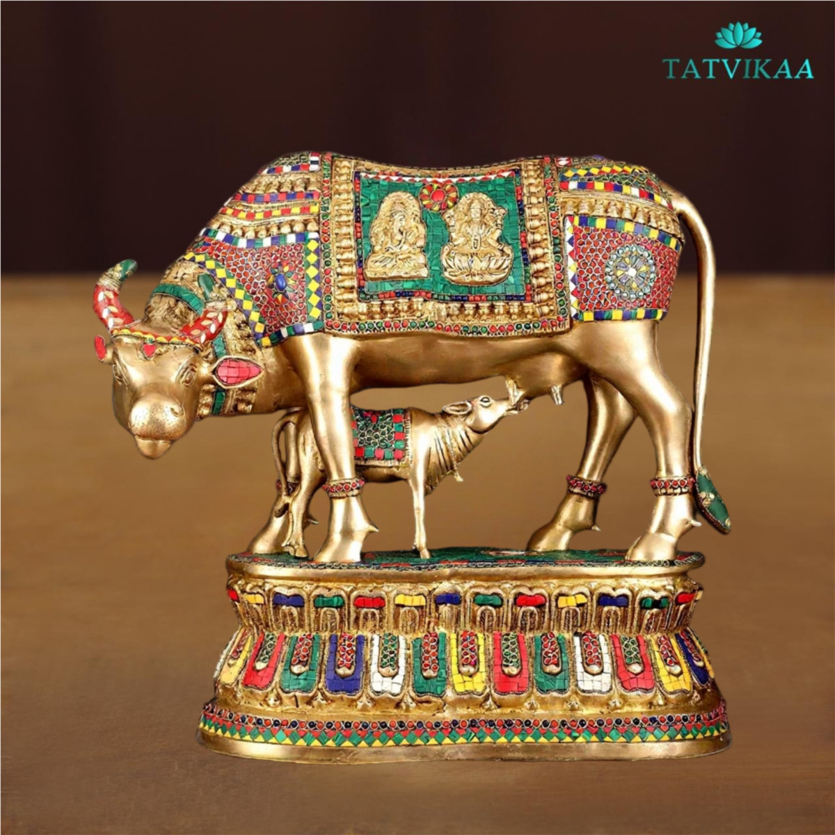 Kamadhenu Cow & Calf Brass Statue – Handcrafted Indian Sacred Art Kamadhenu Cow & Calf Brass Statue – Handcrafted Indian Sacred Art