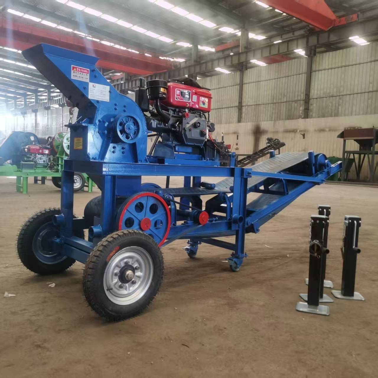 PC200*300 mobile hammer mill small sand making machine home use  at GA