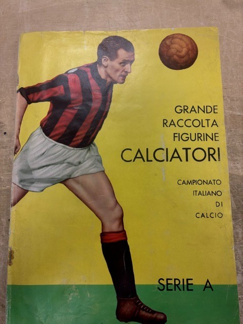 1961-1962 PANINI FOOTBALLERS ALBUM EMPTY + COMPLETE SET - 7 FIGURINES EXCELLENT 1961-1962 PANINI FOOTBALLERS ALBUM EMPTY + COMPLETE SET - 7 FIGURINES EXCELLENT