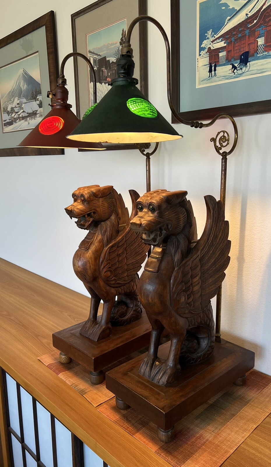 ANTIQUE ART NOUVEAU DRAGONS GRIFFINS WINGED ENGLISH AMERICAN FOLK ART OLD LAMPS ANTIQUE ART NOUVEAU DRAGONS GRIFFINS WINGED ENGLISH AMERICAN FOLK ART OLD LAMPS