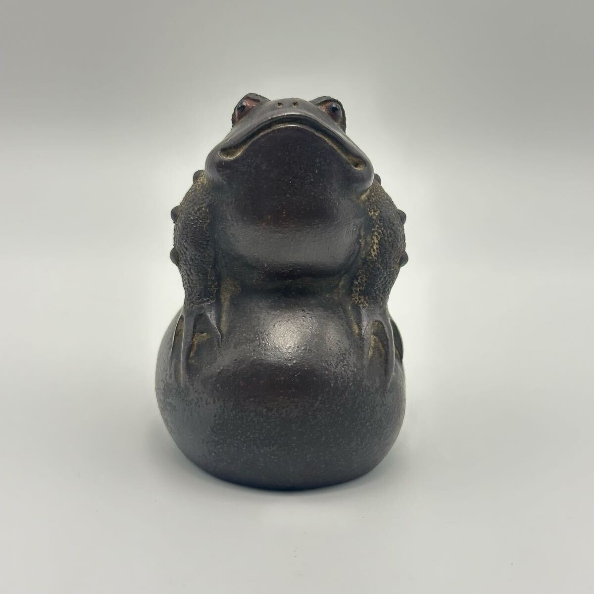 Japanese Paperweight Purple sand figurines spiders toads frogs inscriptions deli Japanese Paperweight Purple sand figurines spiders toads frogs inscriptions deli