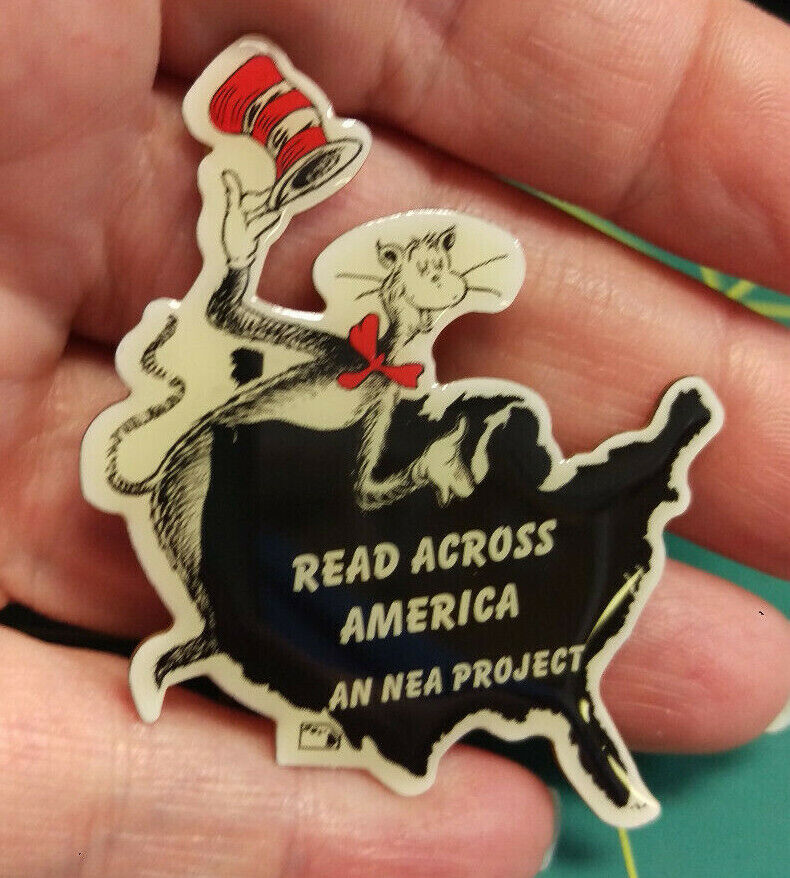 1998 Read Across America Pin an NEA Project Dr Seuss Cat in the Hat / US Map pin