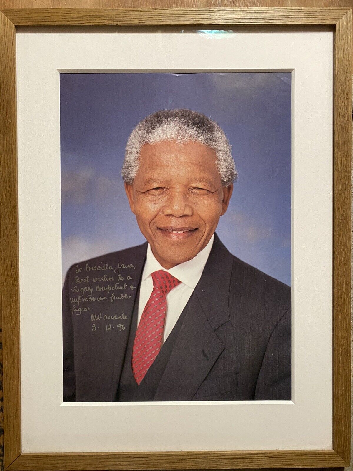 PRESIDENT OF SOUTH AFRICA Nelson Mandela Signed Photo To His Lawyer BECKETT