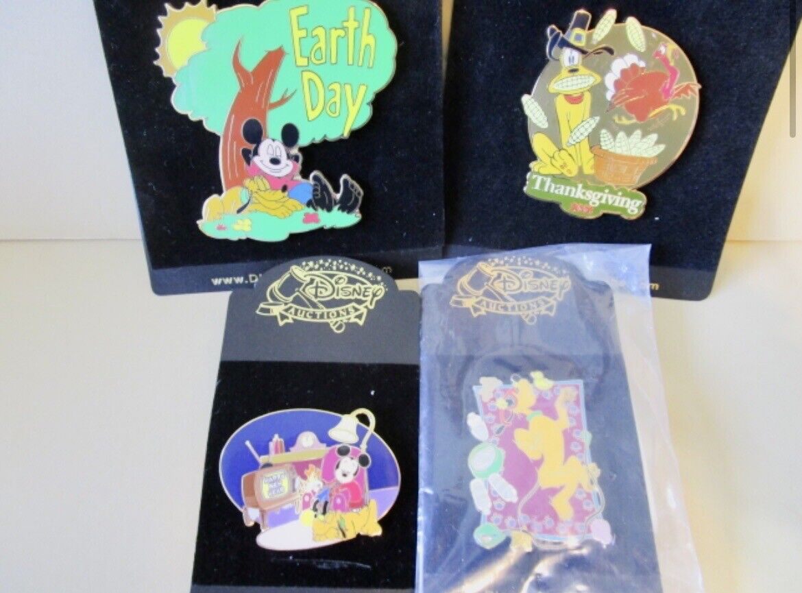 Disney Auctions-4 Pin-Pluto Thanksgiving,Mickey Earth Day,Beach Blanket,New Year