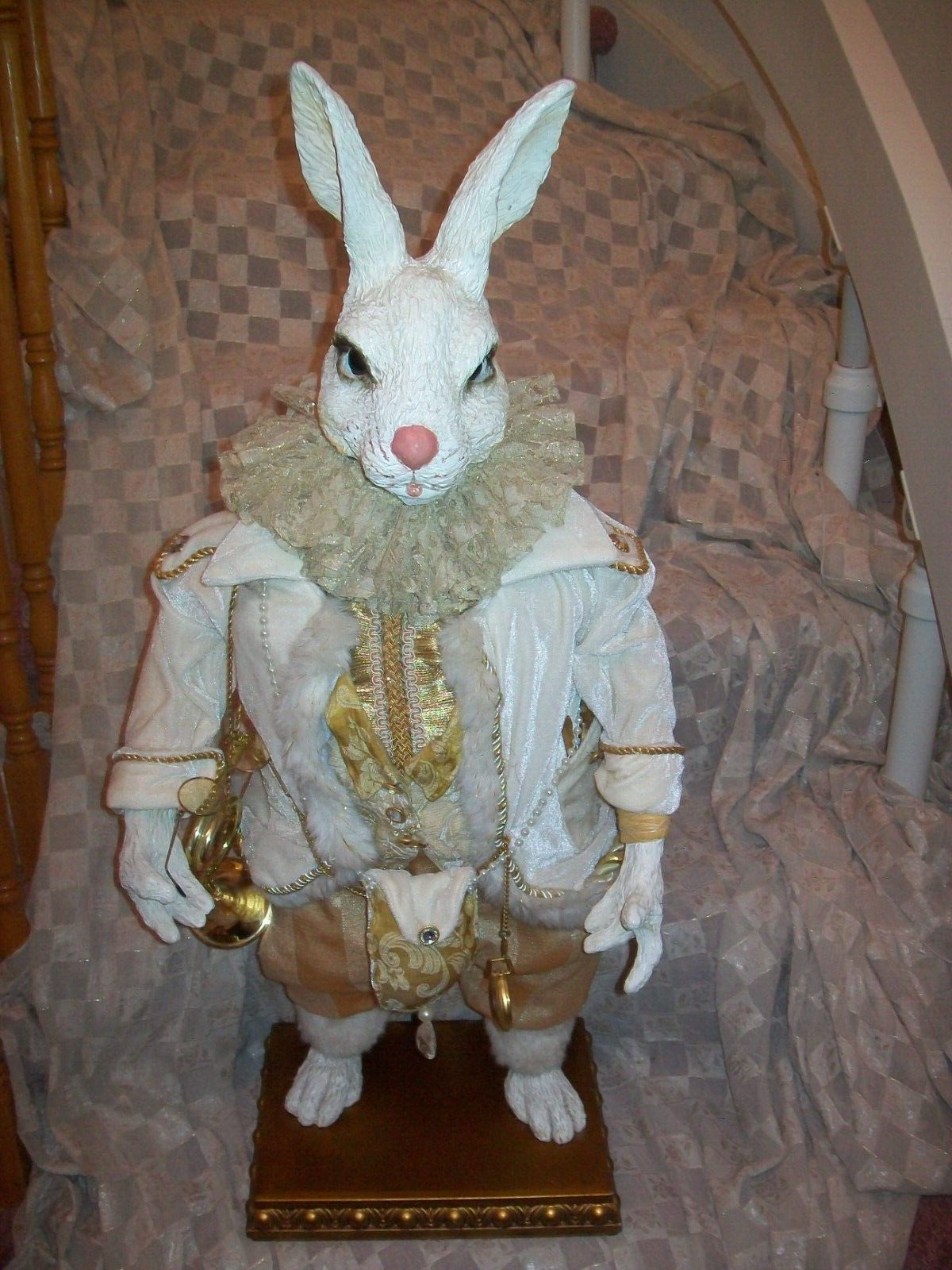 White Rabbit Alice in Wonderland 36.5