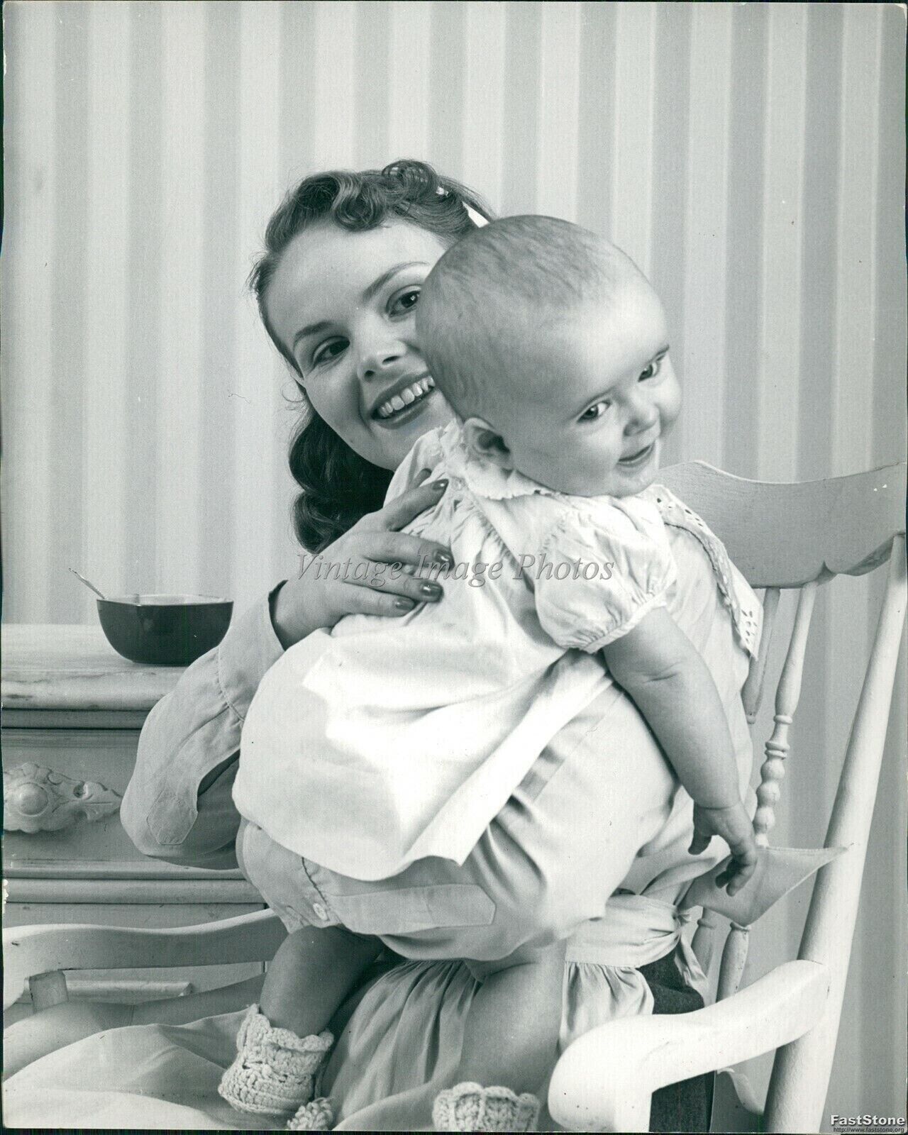 1957 National Child Health Day Better Nutrition For Babies Medicine 8X10 Photo