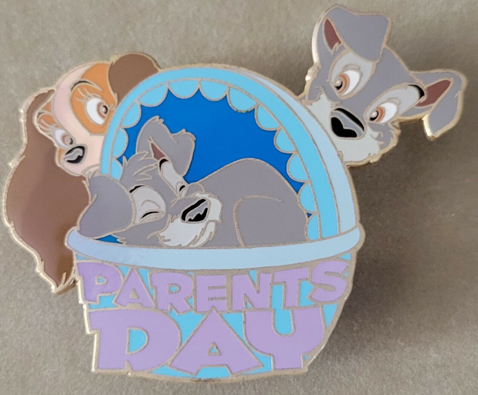  Disney Auctions P.I.N.S. Lady Tramp Scamp Parents Day LE 500 Pin