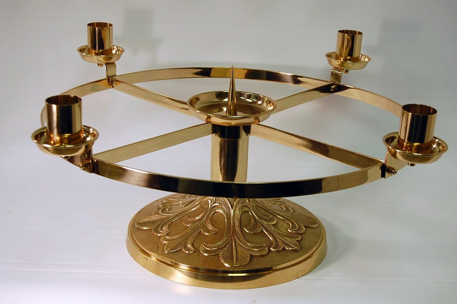 NICE ALTAR TOP ADVENT CANDLE WREATH IN SOLID POLISHED BRASS (CHALICE - CHURCH)