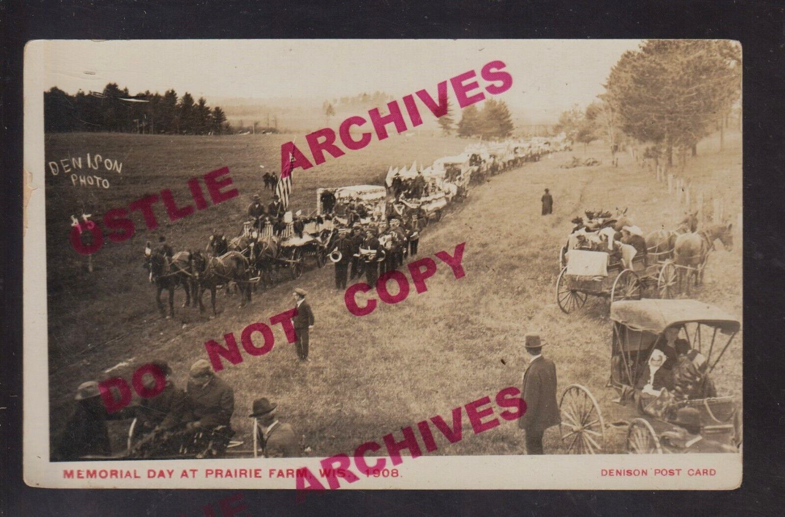 Prairie Farm WISCONSIN RPPC 1908 MEMORIAL DAY PARADE Band Floats DENISON PHOTO