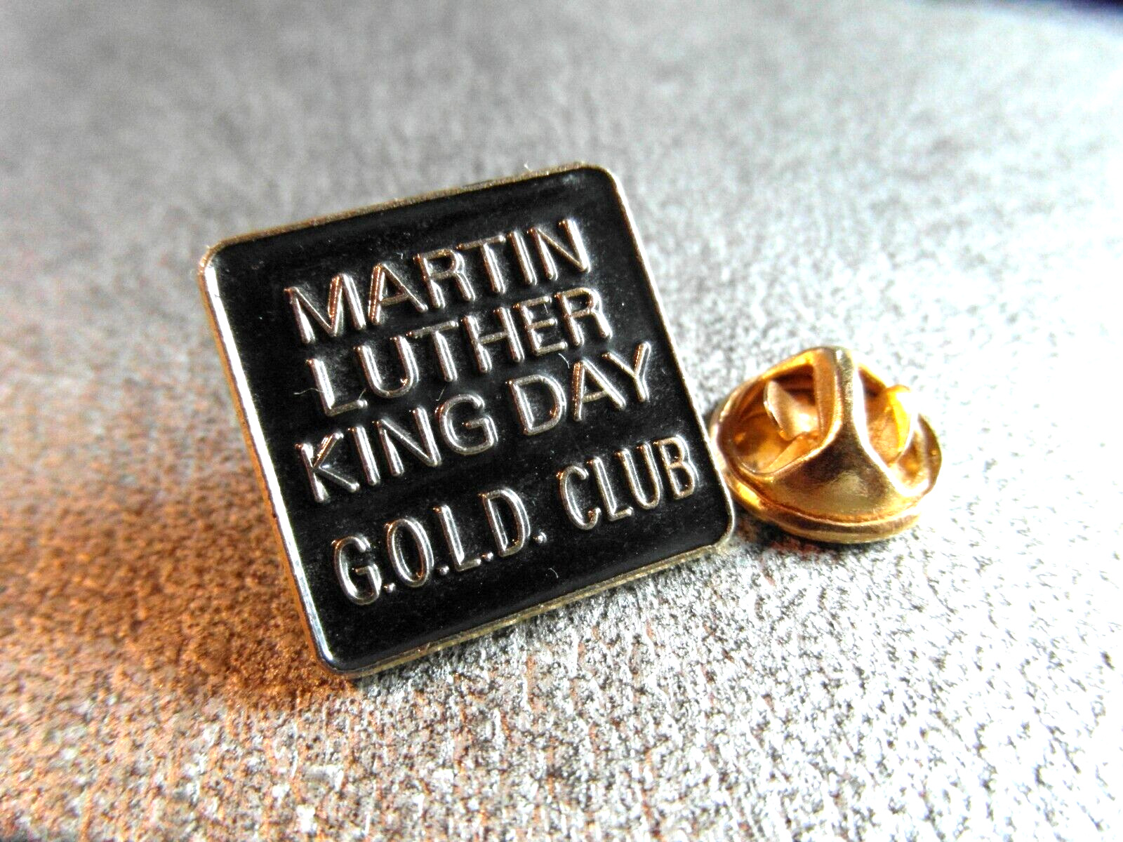 RARE PIN'S PINS - MARTIN LUTHER KING DAY GOLD CLUB - I HAVE A DREAM - VINTAGE