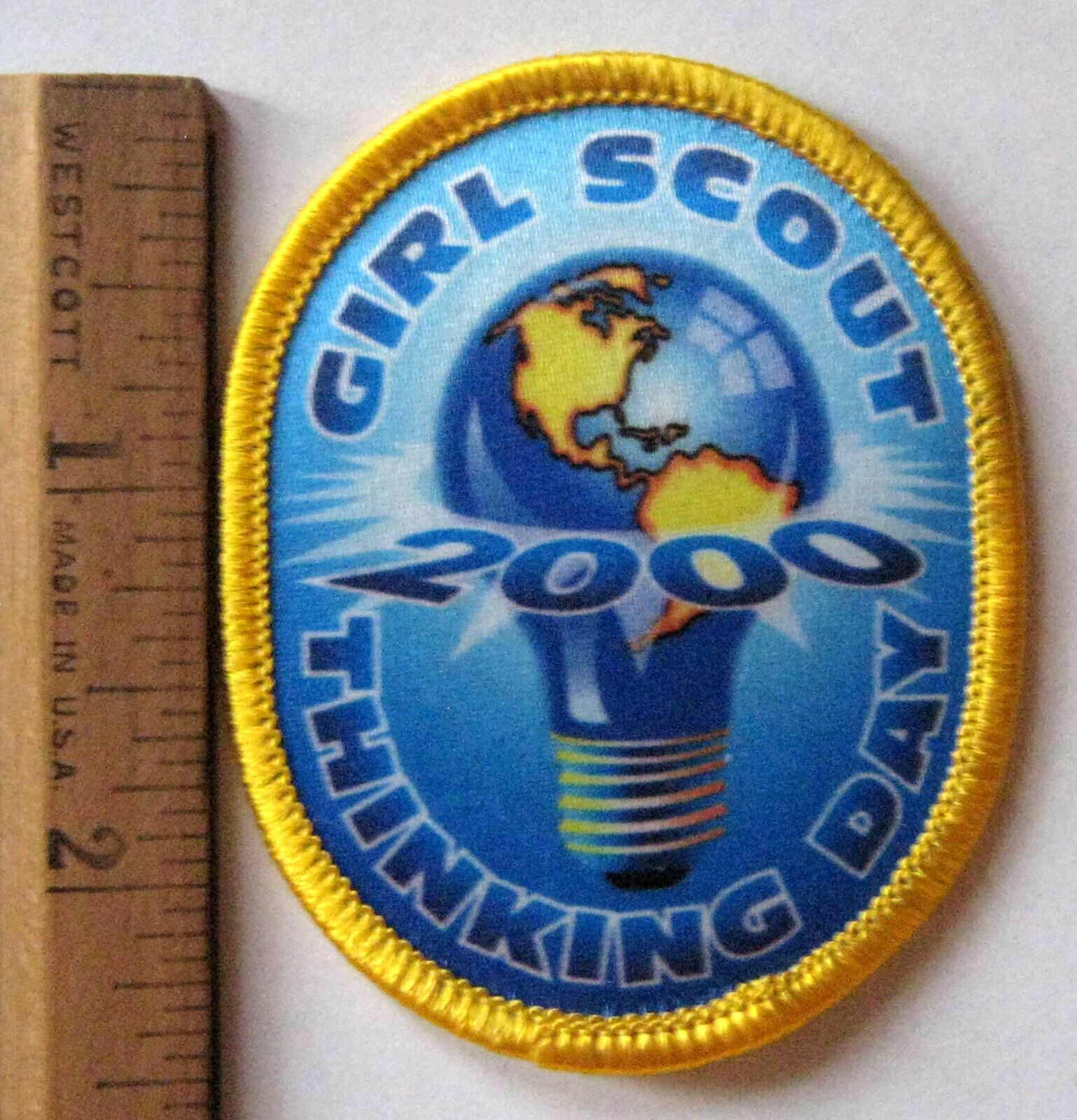  Girl Scout THINKING DAY 2000 PATCH Lightbulb Globe NEW World Friendship Badge