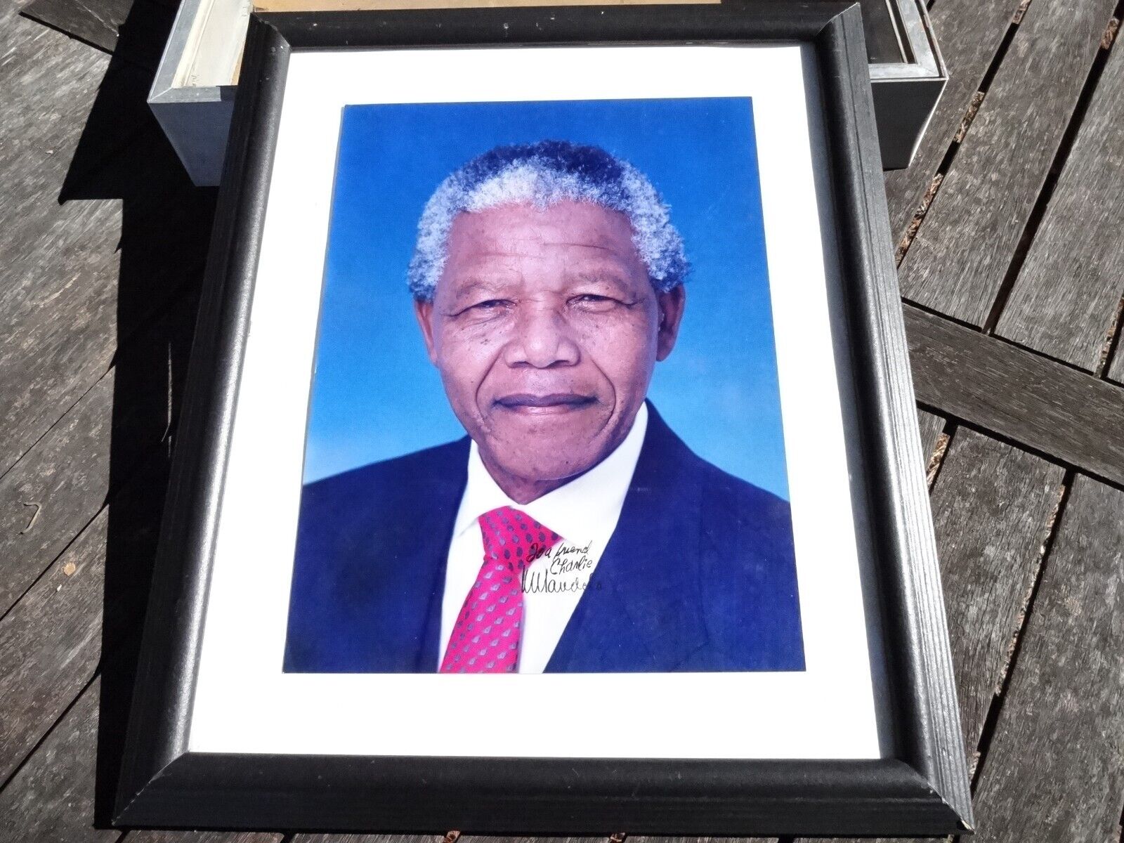 PRESIDENT OF SOUTH AFRICA Nelson Mandela Signed Photo To a Friend Charlie