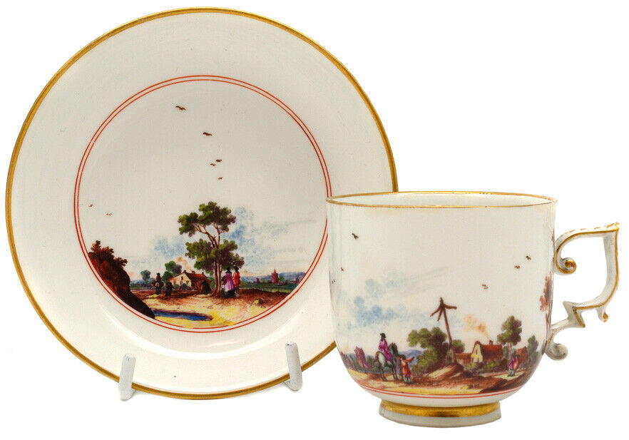 Meissen chocolate cup & saucer with country scenes, C. 1735