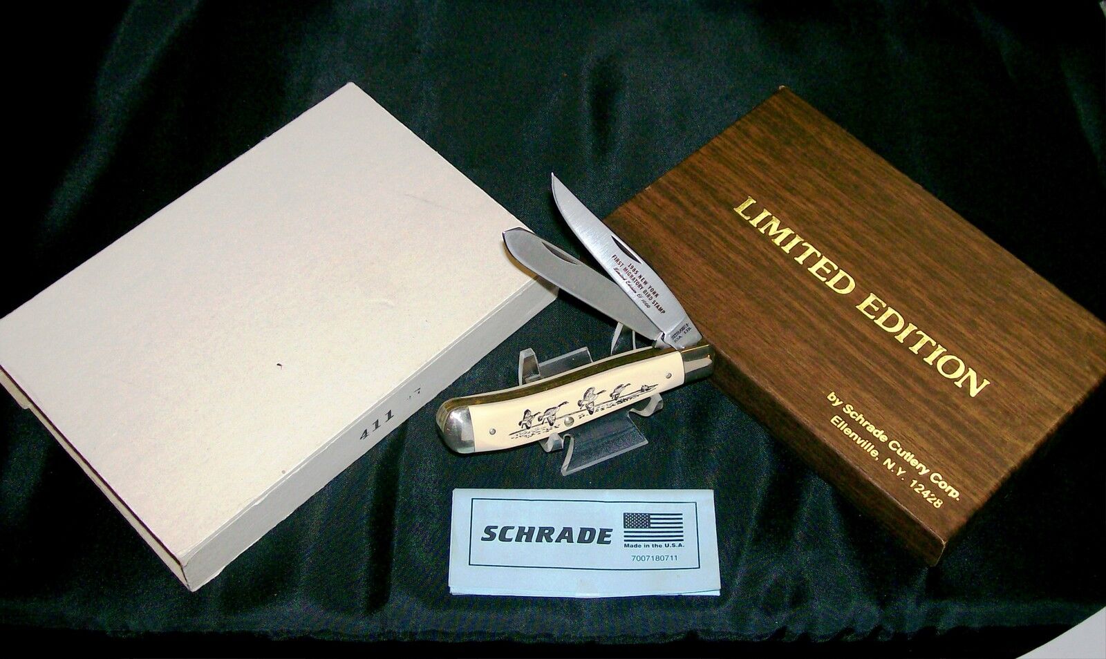 Schrade 285UH Knife 1985 Scrimshaw First Migratory Bird Stamp W/Packaging,Papers