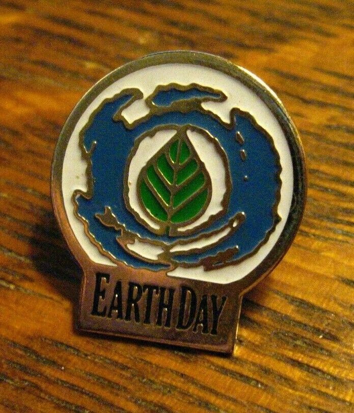 Earth Day 1991 Lapel Pin - Vintage Environment Planet Conservation Rally Badge