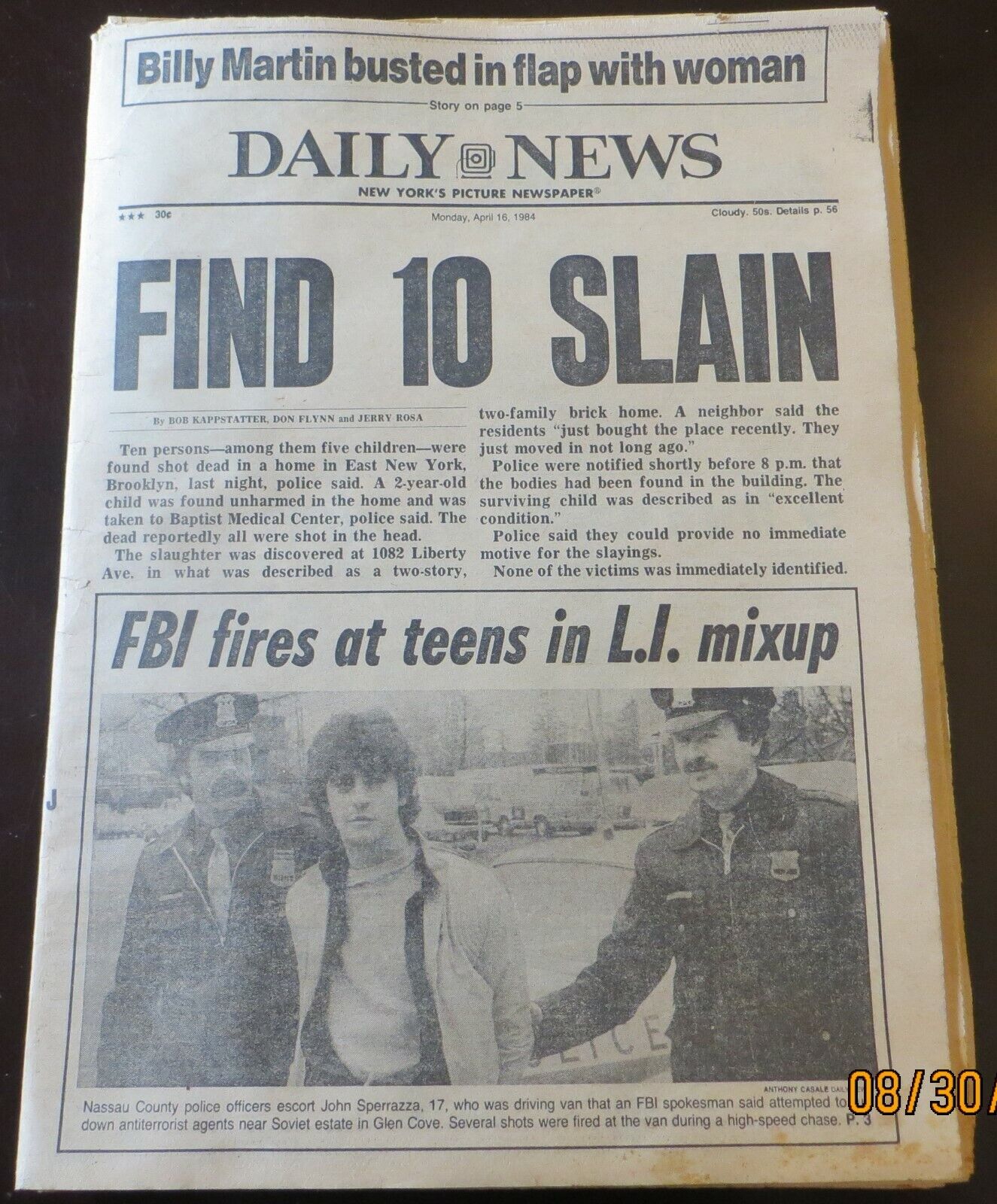1984 - NY NEWSPAPER - PALM SUNDAY MASSACRE - 10 DEAD IN NYPD'S  75TH PRECINCT