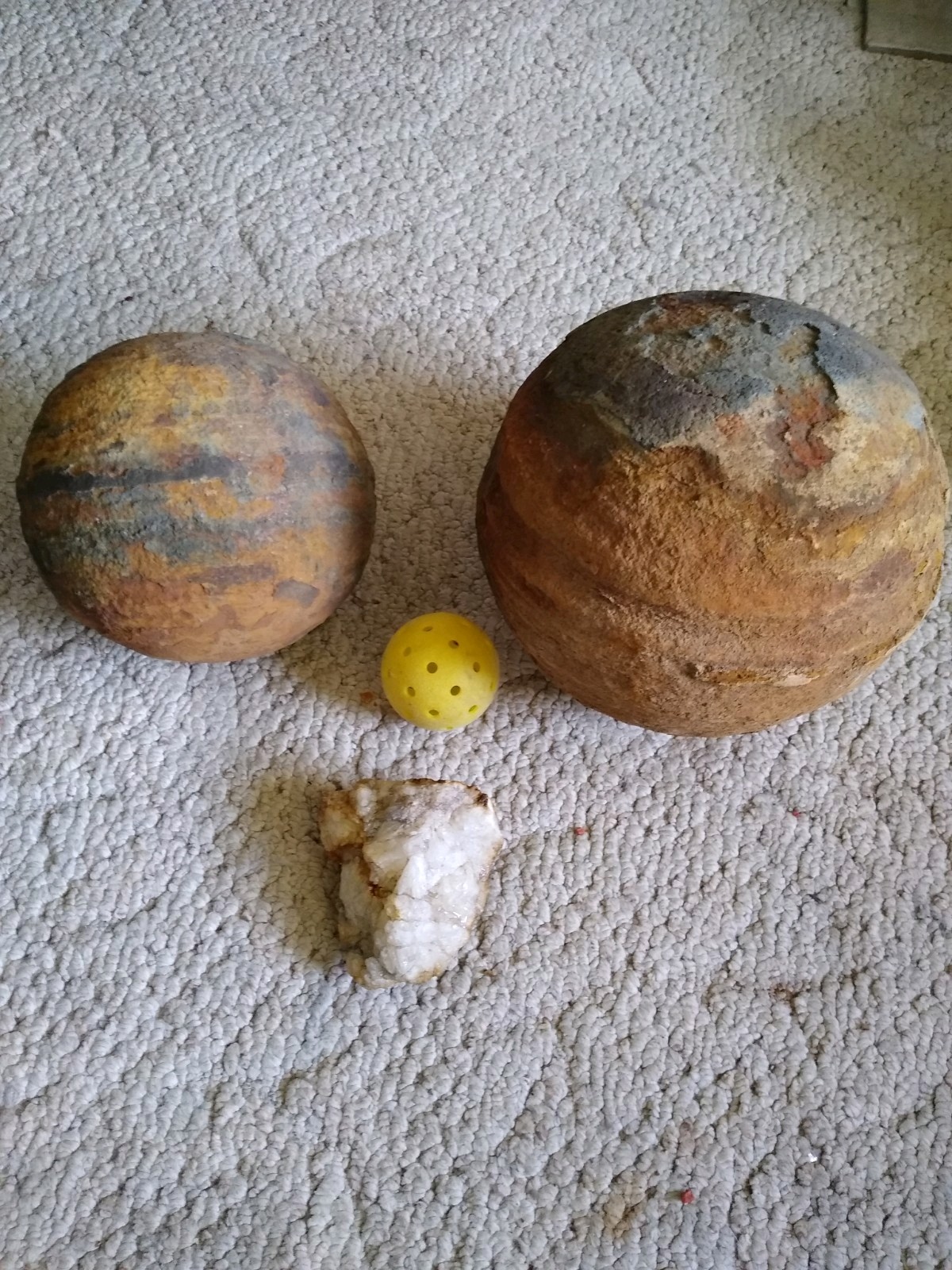 58lb & 29lb Concretions Located In Columbus, Ohio At 35 Ft Depth. 1.85lb Quartz