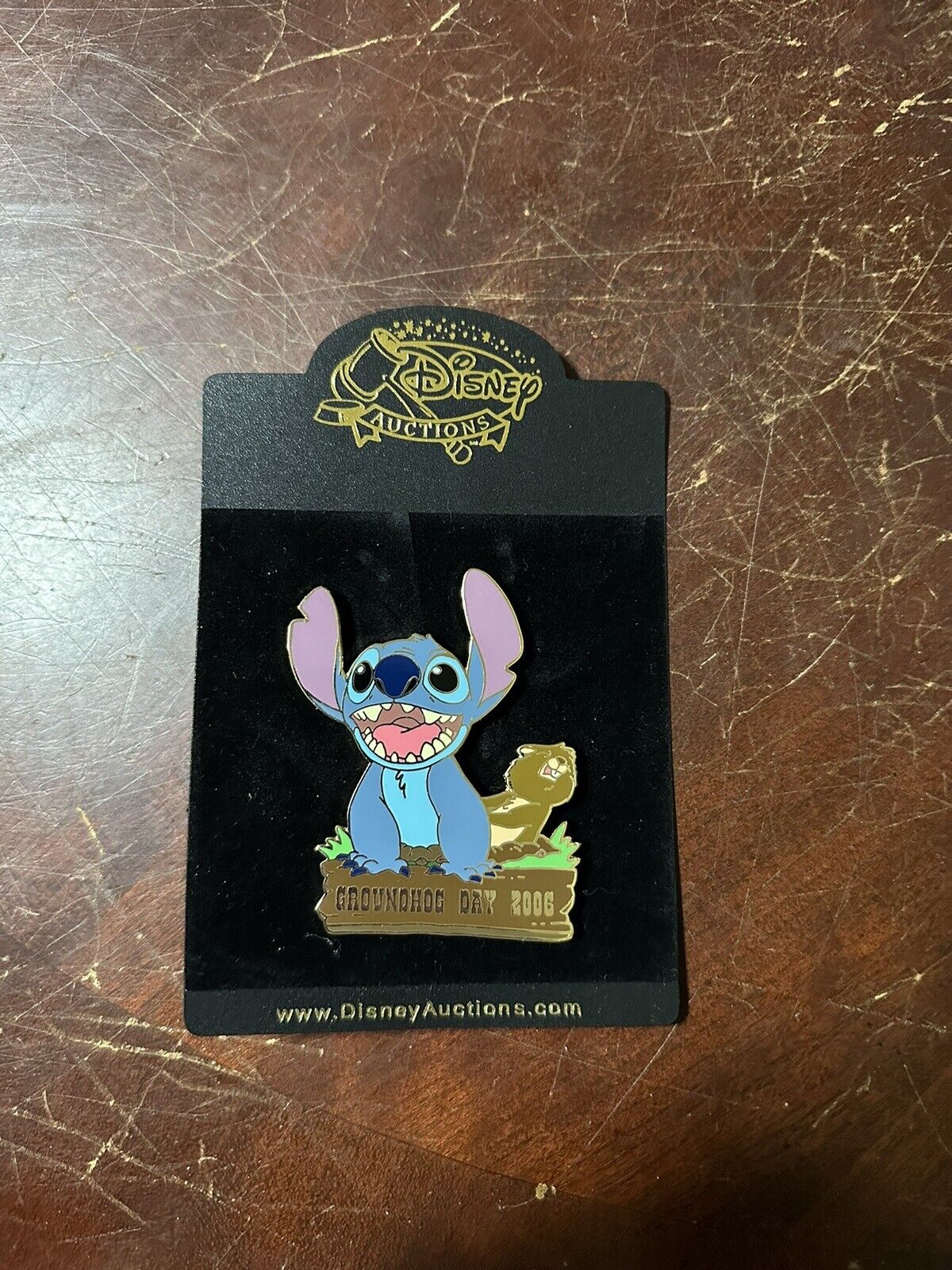 2006 Disney Auctions Stitch Groundhog Day Jumbo Pin Very Rare And HTF LE 100