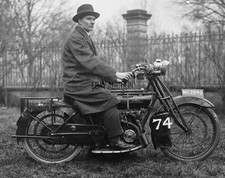 Lea-Francis 1920s early motorcycle photo press photograph picture