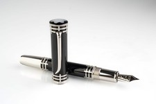 Montblanc Juilliard School 100 years fountain pen picture