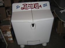 Antique Pepsi Cola Machine Beautifully Restored Gullwing 1940s picture