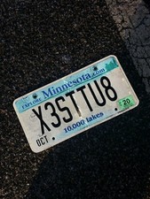 Offensive MN 10,000 LAKES LICENSE PLATE X3STTU8 picture