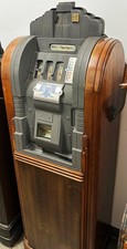 Mills 50c Extraordinary Slot / Mahogany Wood Cabinet Circa 1940's picture