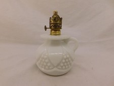 WHITE MILK GLASS FINGER LAMP ANTIQUE THE P&A.M.F.G CO ACORN HAND BLOWN PONTIL picture