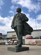 15,7 feet extraordinary statue of Vladimir Ilyich Lenin made of bronze picture