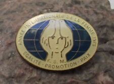1975 International Year of Woman Women's Day Dove of Peace FSM Pin Badge  picture