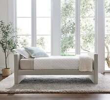 Elliot Upholstered Daybed picture