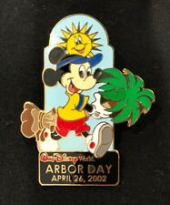 Disney pin 11364 arbor day 2002 tree environment LE mickey mouse walt world picture