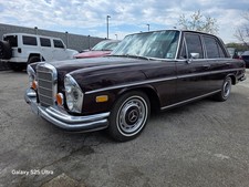 Mercedes Benz Vintage S320 1970 Clean Title Perfect Condition Run And Drive picture