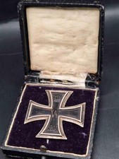 EK1 in case manufacturer KO Iron Cross 1. Class 1914 Order Militaria Badge picture