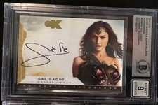 2019 CZX Super Heroes & Super-Villains Gal Gadot Autograph Wonder /99 BGS 9 picture