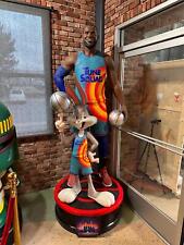 Space Jam Lebron James & Bugs Bunny Life Size Statue Lakers 1:1 Scale picture